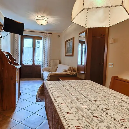 Casa Sosio * 博尔米奥